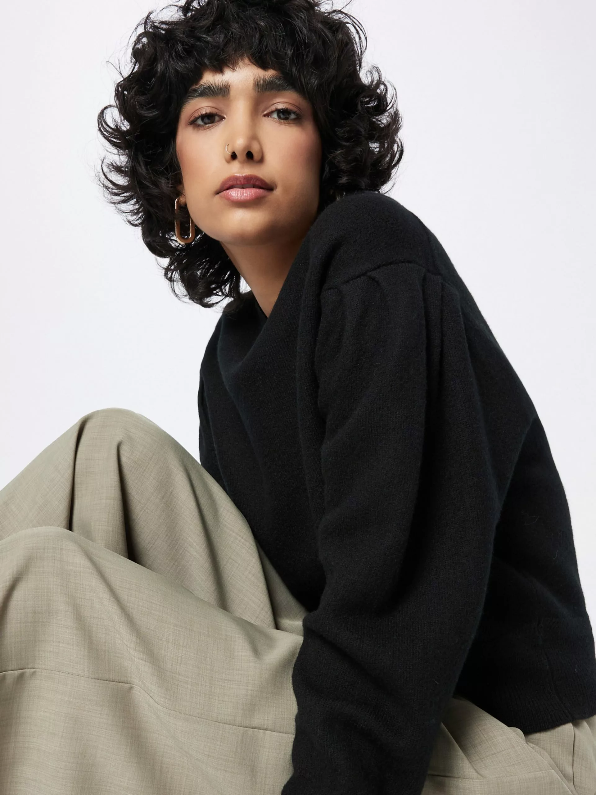 AllSaints Pulls Maille Fine Pull-over VIKA Femme Noir 4 AllSaints Pulls Maille Fine Pull-over VIKA Femme Noir – Image 2